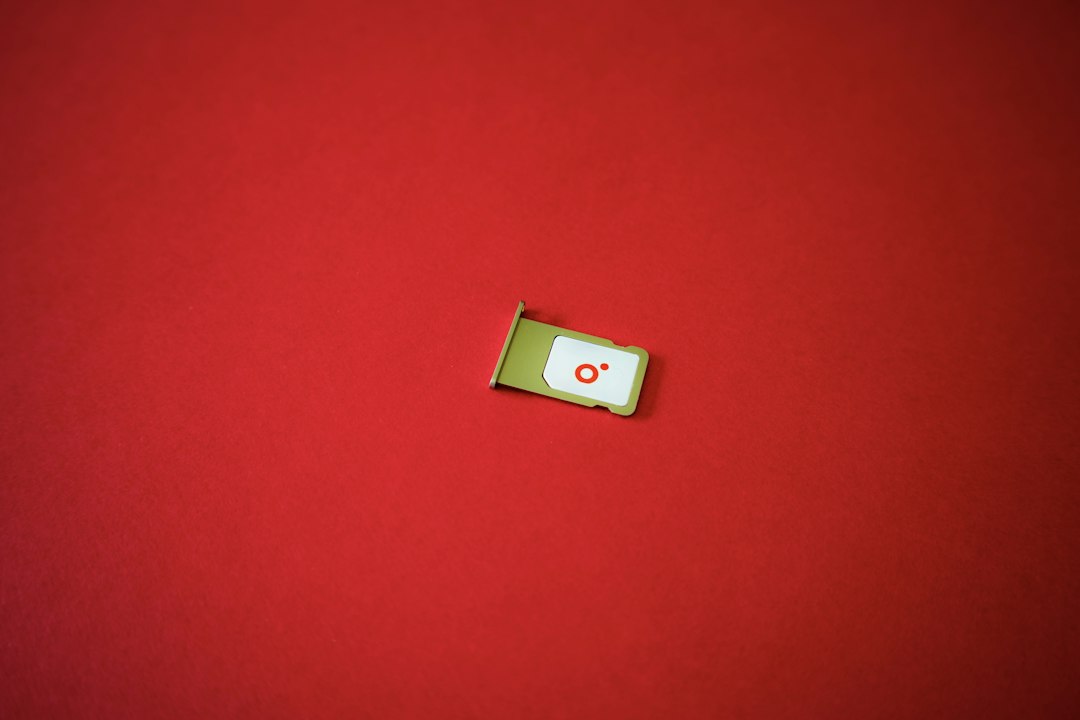 تصویر سیمکارت و تکنولوژی نوین سیم